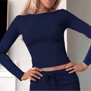 Slim Fit Navy Long-Sleeve Crop Top